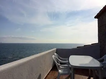 Villas Coll L' Escala Hotel